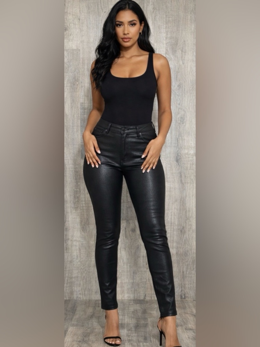 Good American Good Legs Coated Hi-Rise, Black, Coated Jeans - Size 8/29, NWOT